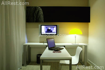 Hotel Petit Palace Embassy 10
